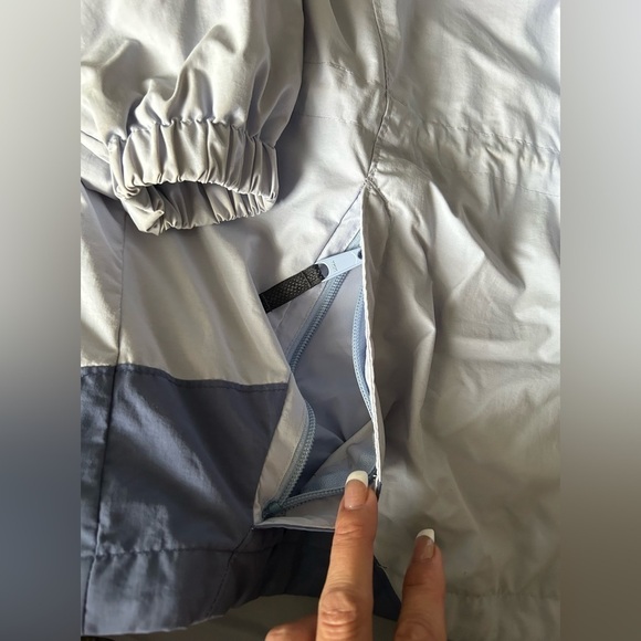 5/$25 Columbia Women’s Sportswear lightweight two tone blue jacket size Large - Picture 7 of 13